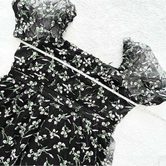 NWT Lulus Radiant Love Black Floral Embroidered Short Sleeve Skater Dress 2X - Picture 6 of 9